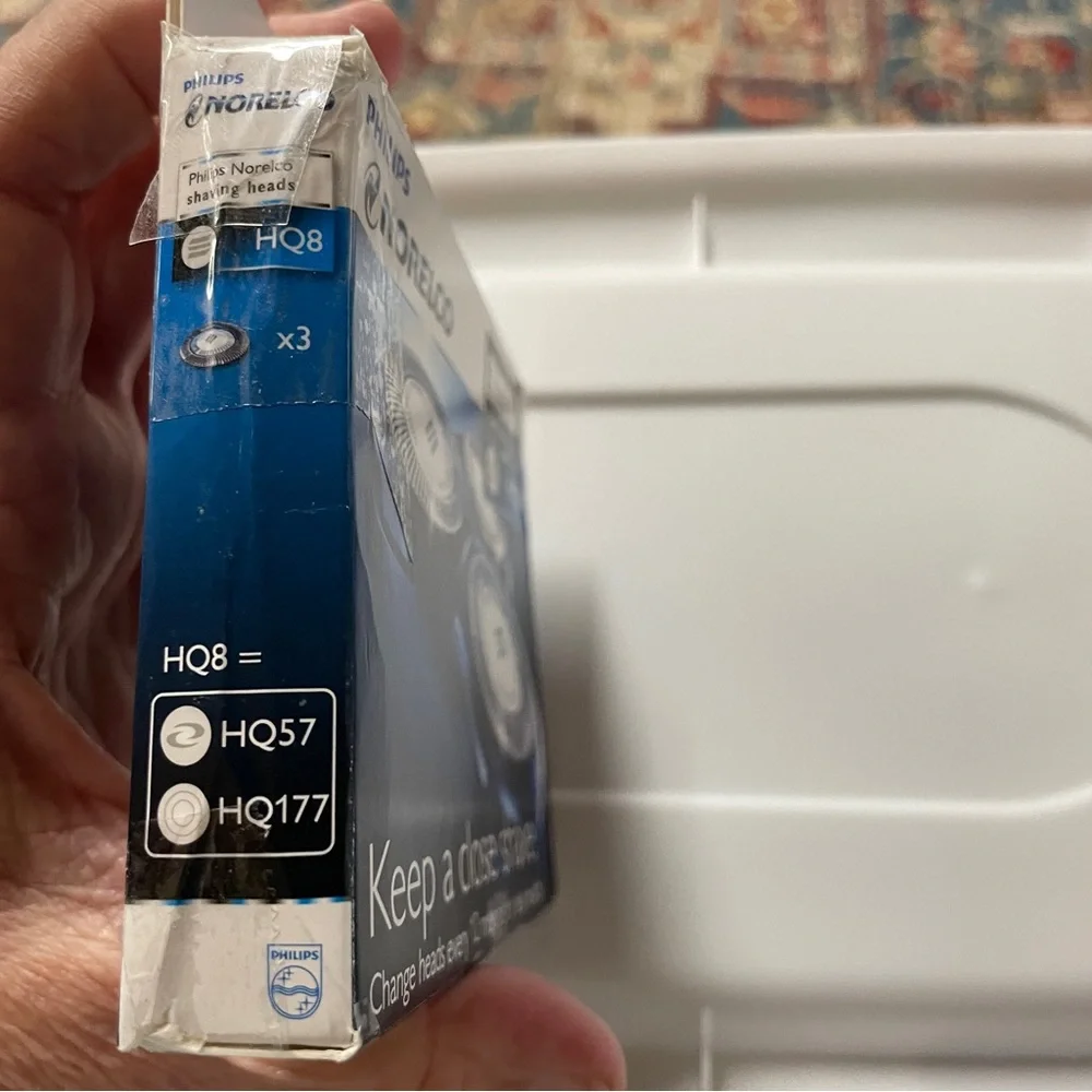 NEW IN BOX Philips Norelco HQ8 DualPrecision‎ Heads - Blue and White